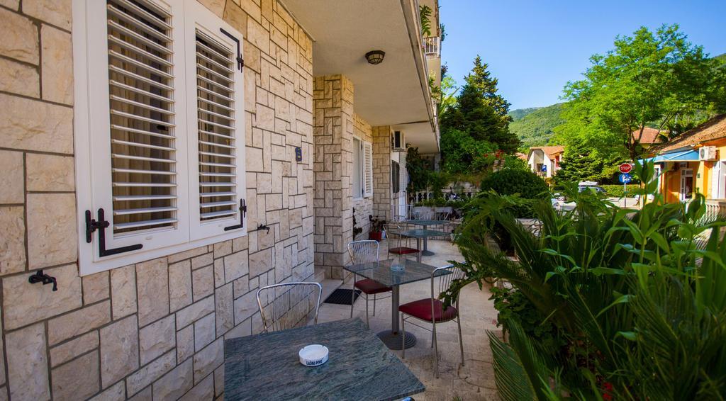 Pakovo Apartments Andrija Tivat Zimmer foto